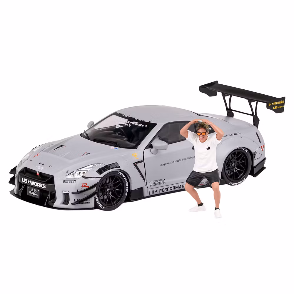 Macheta Nissan GT-R R35 Liberty Walk + Figurină Kato 1:18 Solido