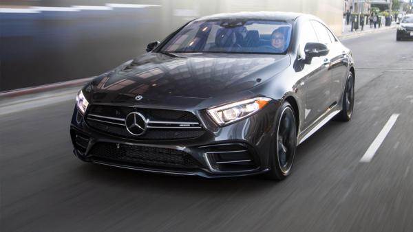 Conceptul care a introdus un nou segment in industria auto: Mercedes Benz CLS
