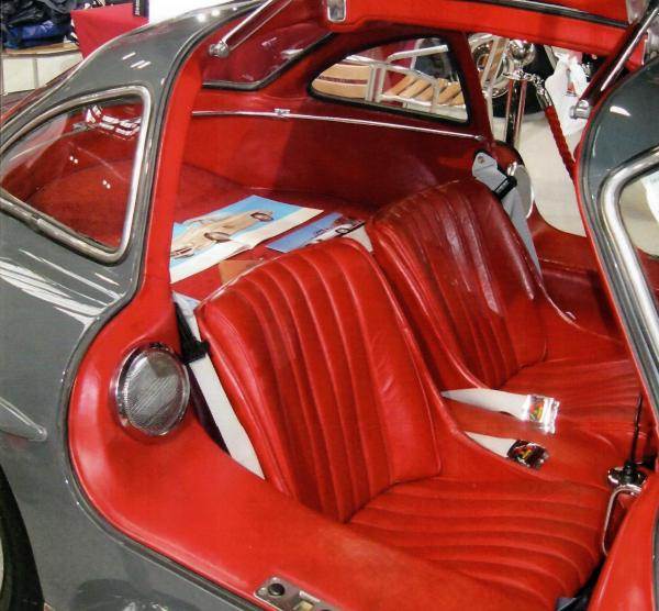 Mercedes 300SL Gullwing - cea mai rapida masina de productie in serie in 1954