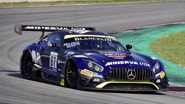 Chiar si masinile de performanta primesc versiuni de performanta: AMG GT3