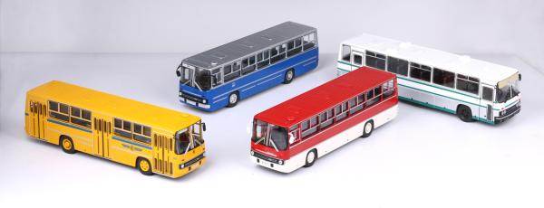 Istoria unui autobuz nostalgic si machetele replicate dupa acesta: Ikarus 250/260