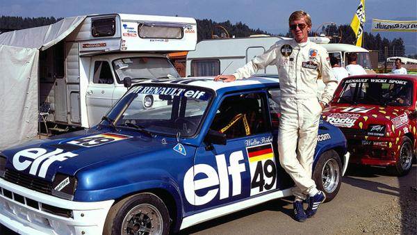 Este atat ce special incat are propria pagina pe Wikipedia: Renault 5 Turbo