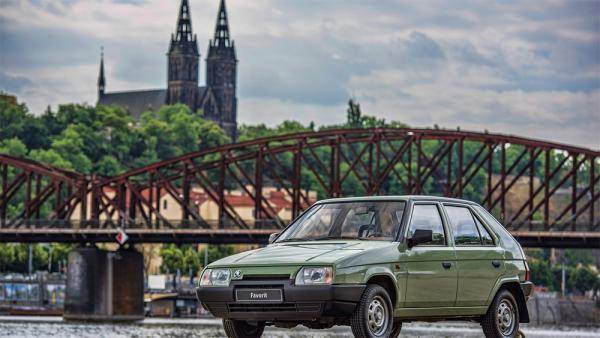 Un esec initial, un succes cu a doua incercare: Skoda Favorit