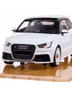 Audi A1 Quattro 2012, macheta auto, scara 1:18, alb cu negru, DNA Collectibles