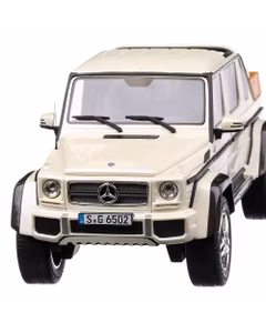 Macheta auto Mercedes Maybach G650 Landaulet scara 1:18 alb Schuco