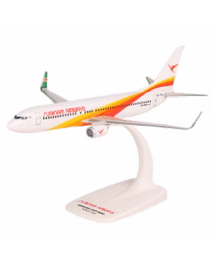 Macheta Avion Boeing 737-800 Surinam Airways PZ-TCX 1:200 - Avion de Pasageri de Colectie PPC Models