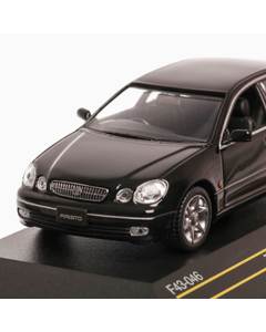 Toyota Aristo 2001, macheta auto scara 1:43, negru, First 43 Models