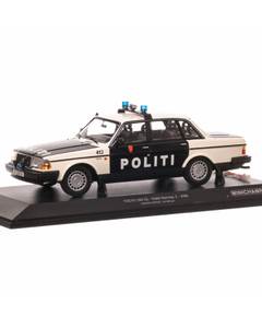 Volvo 240GL Politia Norvegiana 1986, macheta auto scara 1:18, negru cu alb, Minichamps