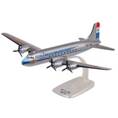 Macheta avion KLM Douglas DC-4 PH-TAR Flying Dutchman - scara 1:125 PPC Models 221881 - vedere 3/4 stanga fata