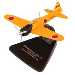 Macheta avion Mitsubishi A6M2-21 ZERO Avion antrenament 1944 scara 1:72 Oxford