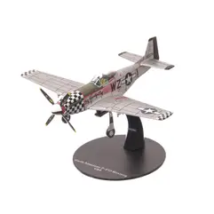 North American Mustang P-51D George Preddy 1944, macheta avion scara 1:72, argintiu, Atlas