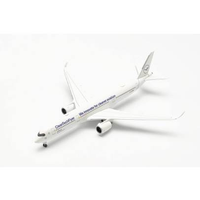 Macheta avion Airbus A350-900 Lufthansa Clean Tech 1-200