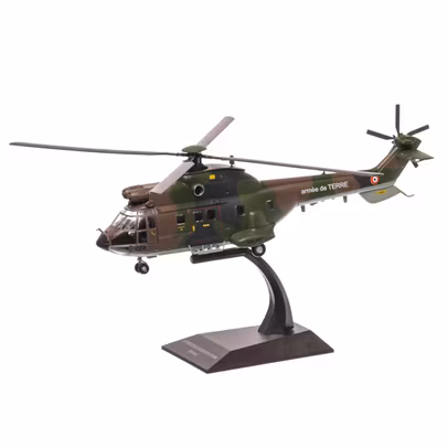 Elicopter Aerospatiale AS332 Super Puma France 1978, camuflaj, macheta elicopter scara 1:72, Atlas