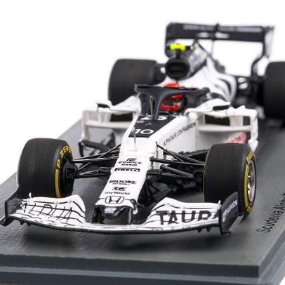 AlphaTauri AT01 F1 2020, macheta auto, scara 1:43, alb cu negru, Spark