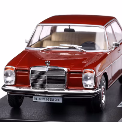 Automobile de neuitat nr.53 - Mercedes Benz 200 D