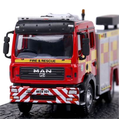Autopompa MAN cu scara, macheta autospeciala pompieri, scara 1:72, rosu, Magazine Models