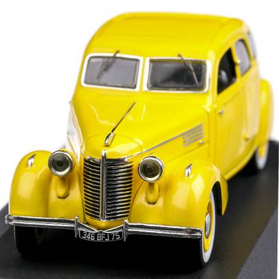 Berliet 11 CV Dauphine 1939, scara 1:43, galben, IXO