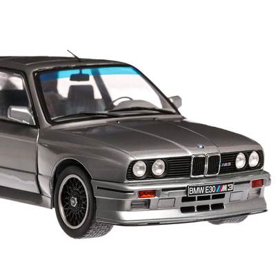 BMW E30 M3 1990, macheta auto scara 1:18, argintiu metalizat, window box, Solido