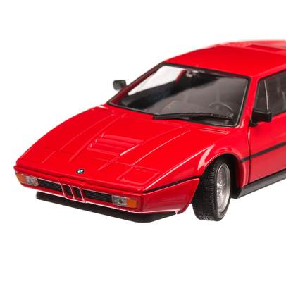 BMW M1 (E26) 1978, macheta auto, scara 1:24, rosu, Welly