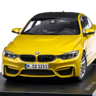 BMW M4 Coupe Austin 2014, macheta auto, scara 1:18, galben, Paragon