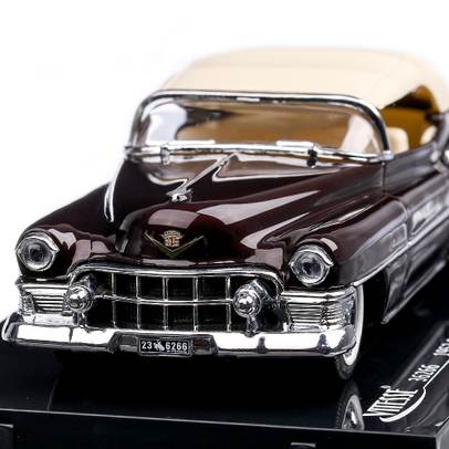 Cadillac Eldorado Convertible 1953, scara 1:43, visiniu, Vitesse