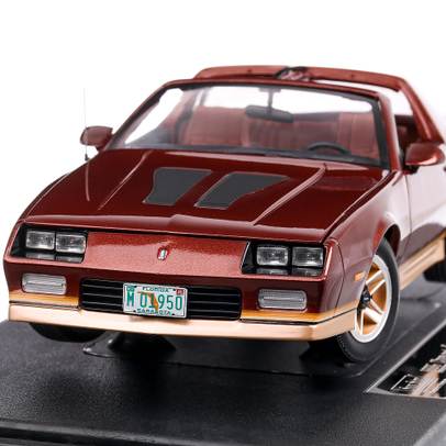 Chevrolet Camaro Z28 1985, macheta auto, scara 1:18, maro, SunStar