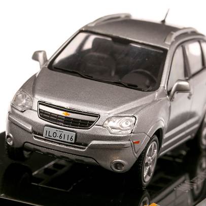 Macheta auto Chevrolet Captiva 2008 argintiu 1:43