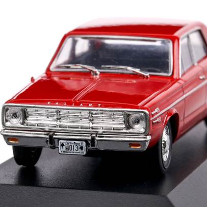 Chrysler Valiant IV 1967, macheta  auto, scara 1:43, rosu, Magazine Models