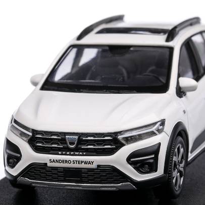 Dacia Sandero Stepway 2021, macheta auto, scara 1:43, alb, Norev