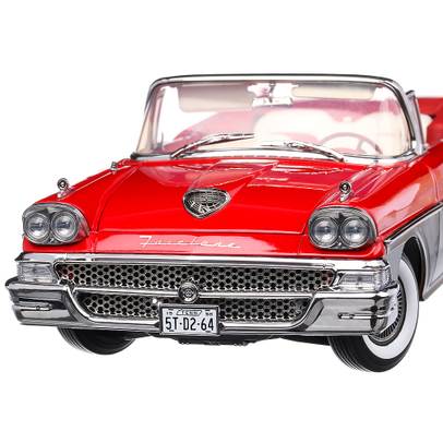 Ford Fairlane 500 Convertible 1958, 1:18, rosu, MCG