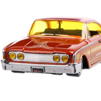 Ford Starliner 1960, macheta auto scara 1:24, portocaliu, Maisto