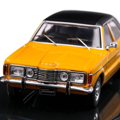 Ford Taunus GLX 1973, scara 1:43, galben, Ixo