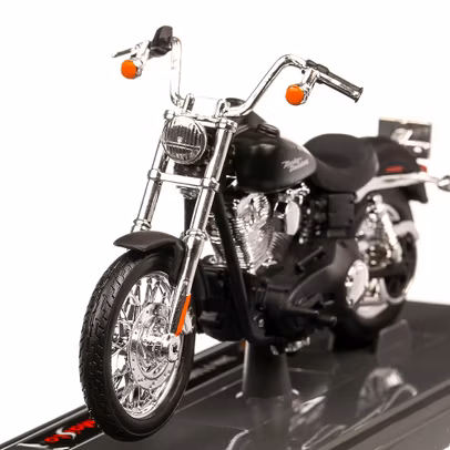 Harley-Davidson FXDBI Dyna street Bob 2006, macheta motocicleta, scara 1:18, negru mat, Maisto
