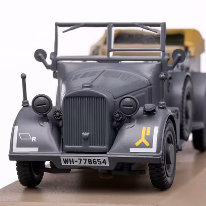 Horch KFZ 15 1940, macheta vehicul militar, verde olive, scara 1:43, Magazine Models