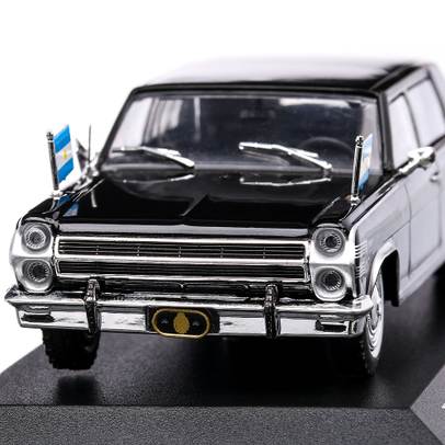 IKA Rambler Ambassador (Renault) 1977, macheta  limuzina, scara 1:43, negru, Magazine Models