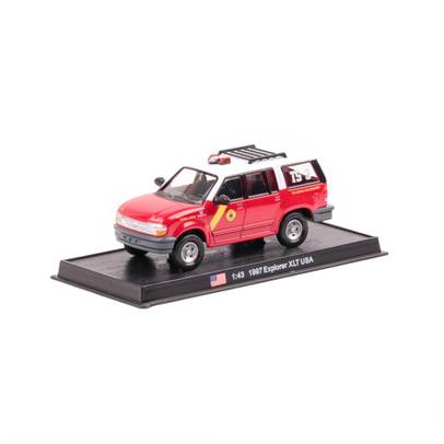 Masini de pompieri nr.12 - Ford Explorer XLT - Vehiculul comandantului