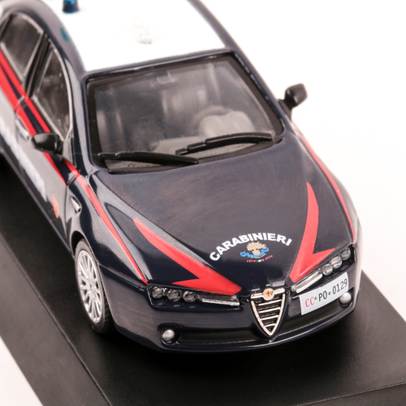 Alfa Romeo159 Carabinieri 2006, macheta auto scara 1:43, albastru inchis, blister de plastic, Magazine models