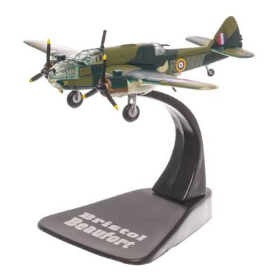 Macheta avion Bristol Beaufort Type 152  UK 1939, camuflaj verde, scara 1:144, Atlas