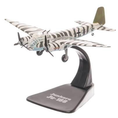 Junkers Ju 188 Luftwaffe 1941, camuflaj verde cu alb, macheta avion scara 1:144, Atlas