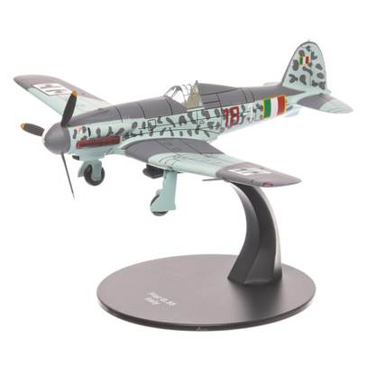 Fiat G.55 Centauro Italia 1943, gri, macheta avion scara 1:72, Atlas