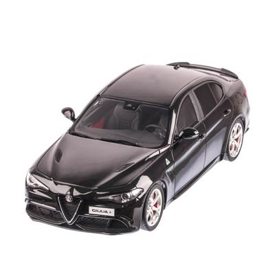 ALFA ROMEO GIULIA QUADRIFOLIO NERO VULCANO, macheta auto scara 1:18, negru, OttOmobile