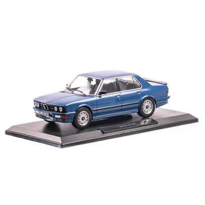 BMW M535i 1987, macheta auto scara 1:18, blue metalic, window box, Norev