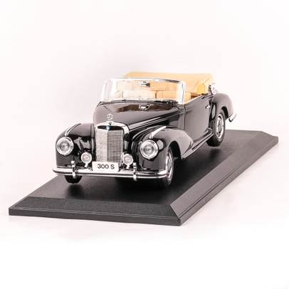Mercedes-Benz 300S Cabriolet 1955, macheta auto scara 1:18, negru, window box, Maisto