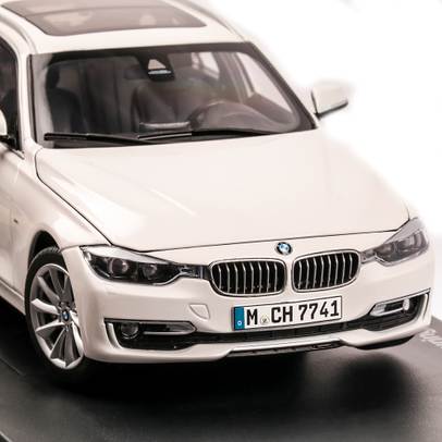 Macheta auto BMW 3 Series Touring F31 2012, scara 1:18, alb, Paragon