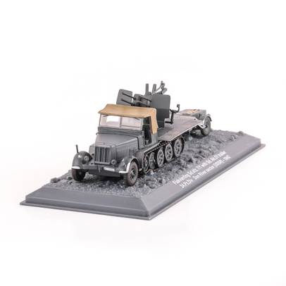 Flakvierling SD.KFZ. 7/1 - Don River Sector USSR 1942, macheta vehicul militar, scara 1:72, gri, Magazine Models