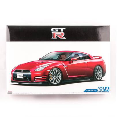 NISSAN R35 GT-R PURE EDITION '14, scara 1:24, Aoshima, kit plastic