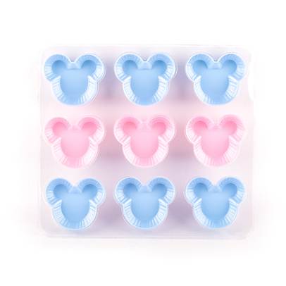 Magia dulciurilor Nr. 8 - Set de forme de silicon pentru briose Mickey si Minnie