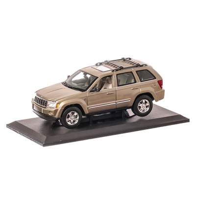 JEEP Grand Cherokee 2005, macheta SUV scara 1:18, vernil, window box, Maisto