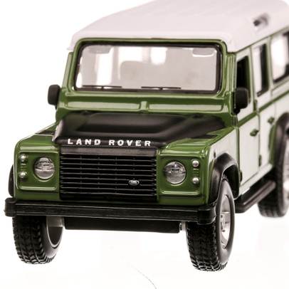 Land Rover Defender 110 1993, macheta auto scara 1:32, verde cu alb si negru, Bburago