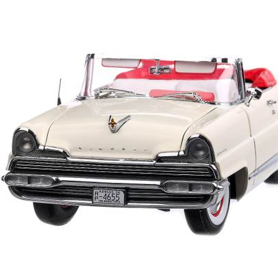 Lincoln Premiere open Convertible 1956,  macheta auto, scara 1:18, alb, SunStar